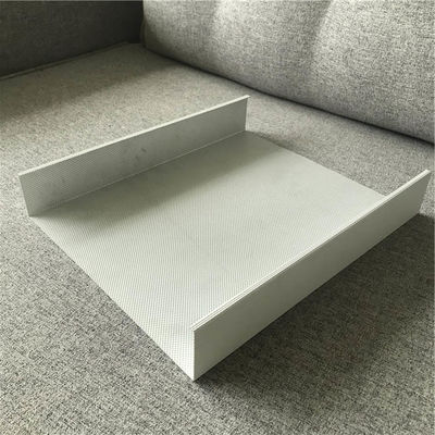 Teto Metálico de Alumínio 50x150 Microperfurado Ultra U Baffle