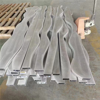 Tetos de alumínio da onda do defletor do trabajo em metal acústico do teto do projeto