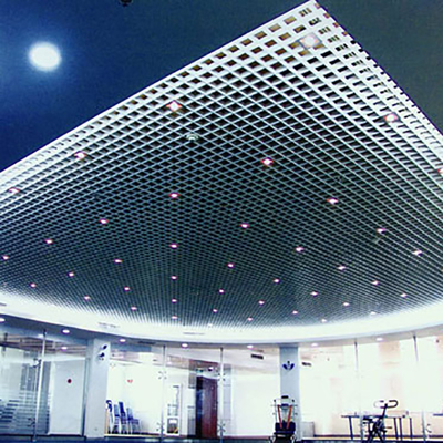 O teto escondido do metal de grade telha o quadrado de 200x200mm ou borda chanfrada