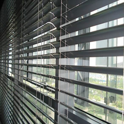 Grelha de alumínio de Sun do vertical moderno do para-sol para construir decorativa