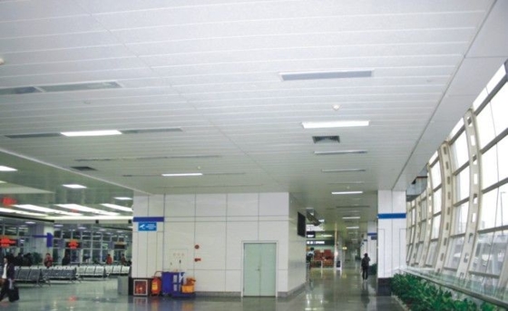 Espessura de alumínio do teto 0.9mm do metal da tira de C para Convention Center