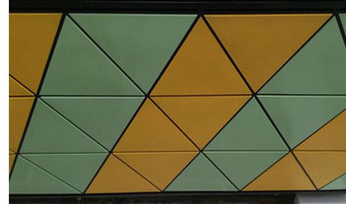 o teto triangular do metal de 1mm telha ISO9001 de alumínio perfurado