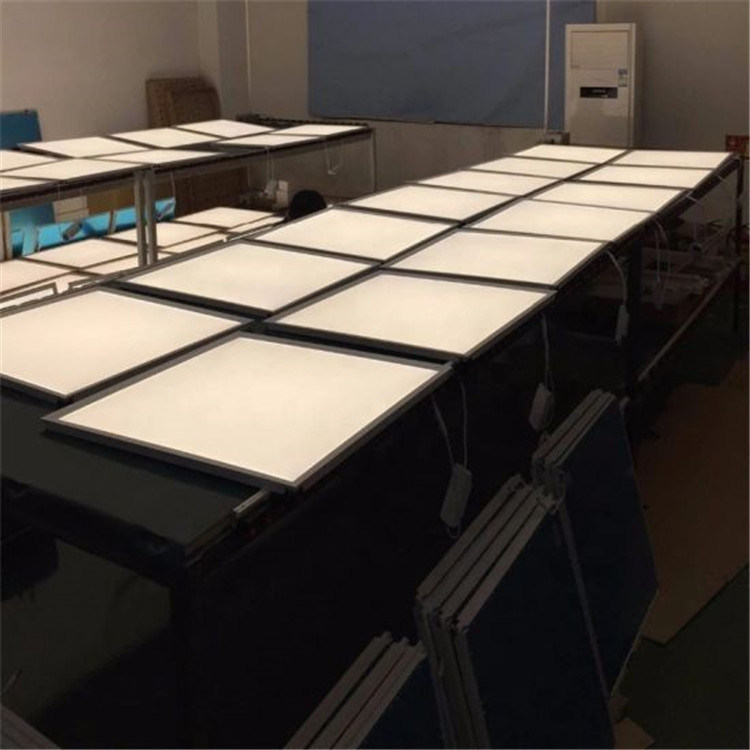 600x600mm Luz de teto LED Alumínio Quadro Escritório